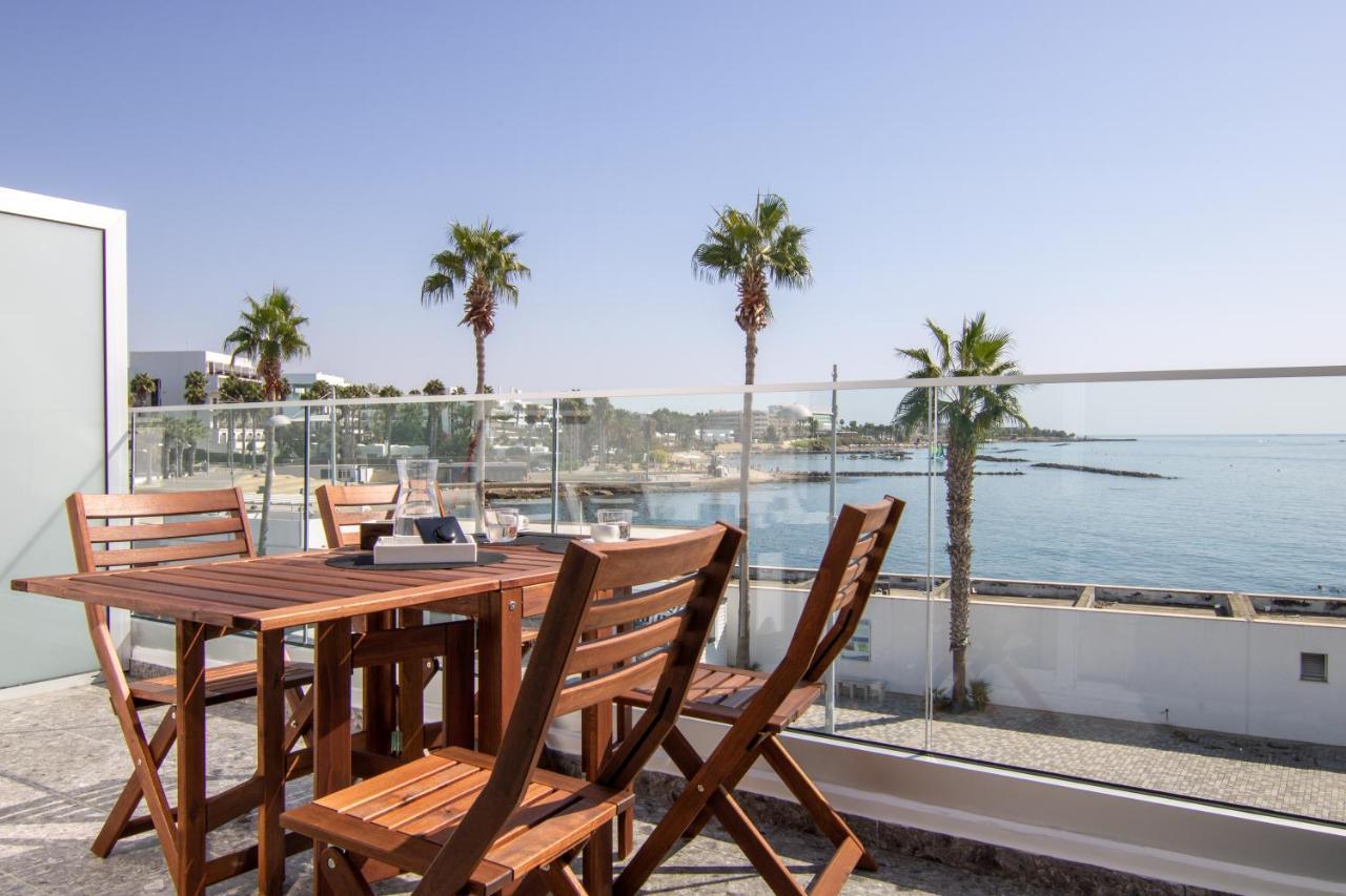 Phaedrus Living Seaview Studio Suite Lighthouse 52 Paphos Exteriör bild