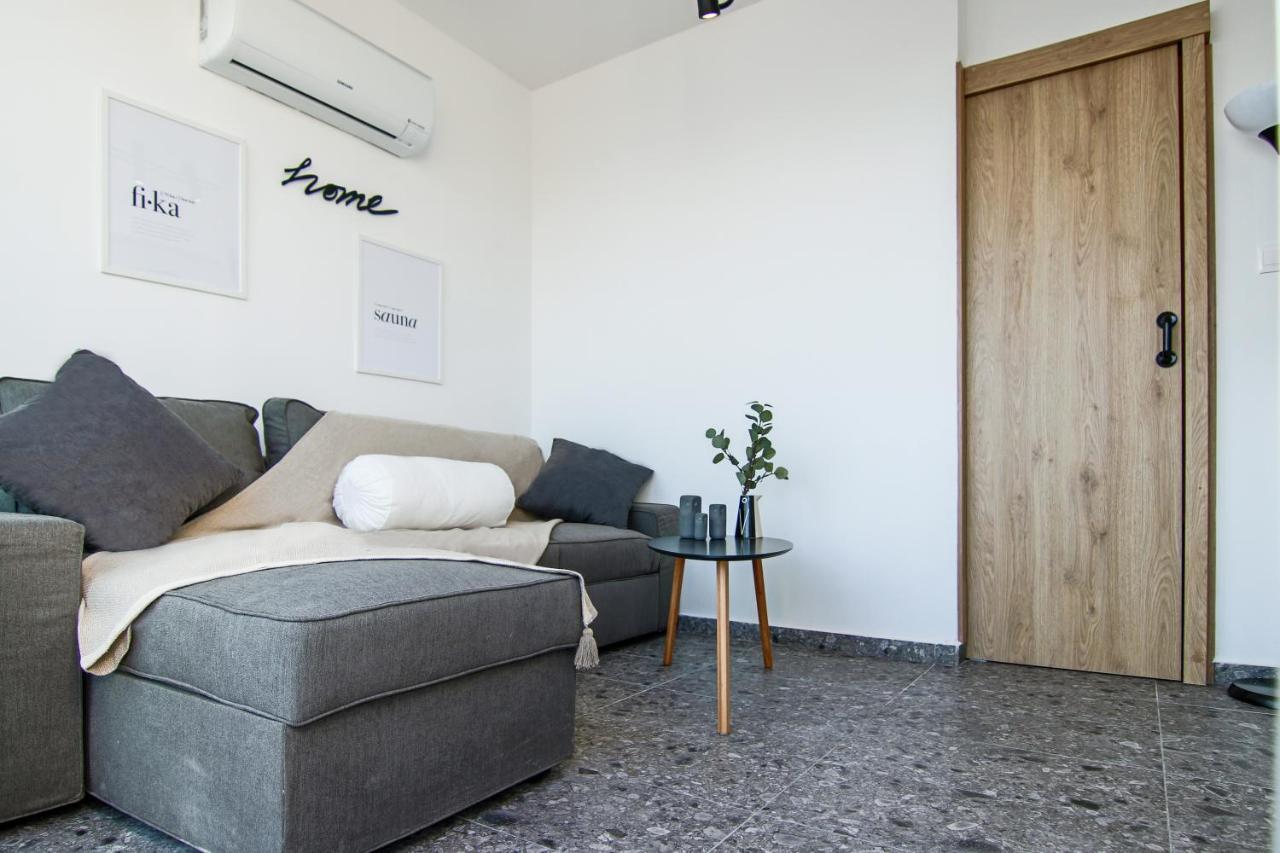 Phaedrus Living Seaview Studio Suite Lighthouse 52 Paphos Exteriör bild